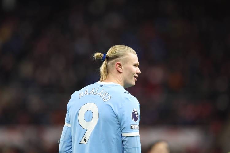 2亿欧先生对决!哈兰德6战皇马3球1助攻,姆巴佩7战曼城7球1助攻