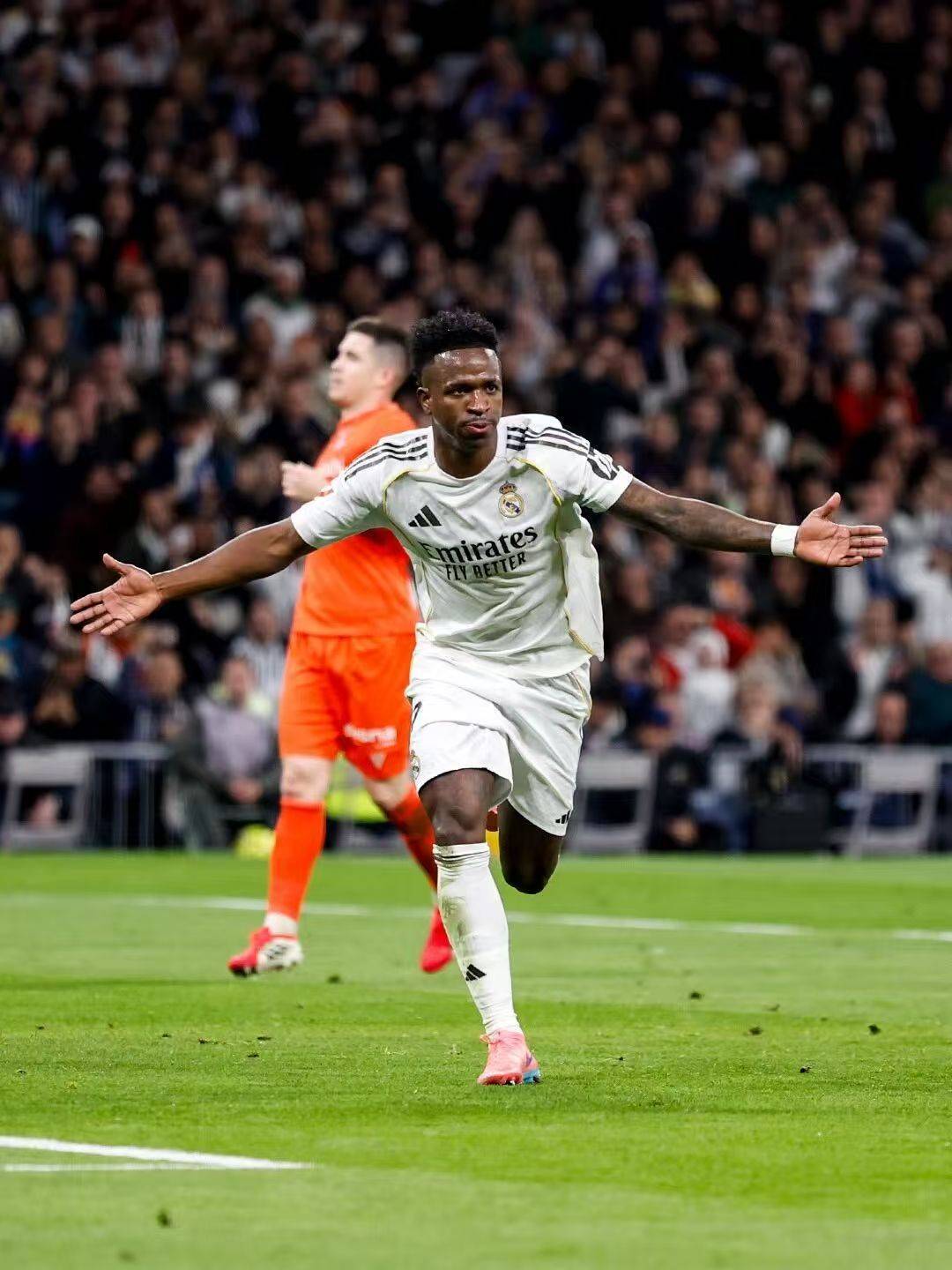 周一意甲西甲亚冠解析:乌迪内斯VS佛罗伦萨,皇马VS赫塔费,伯明翰VS米堡