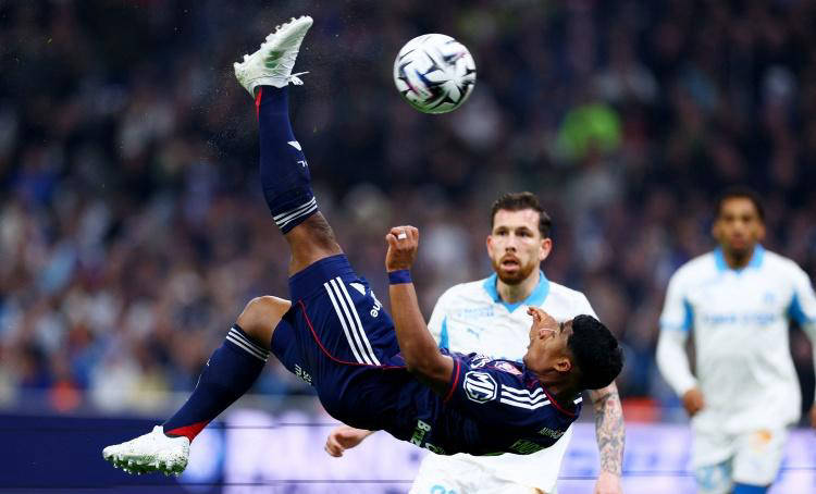 离开皇马是明智之举!伯纳乌9号法甲6场斩获6球,进入安帅关注视野