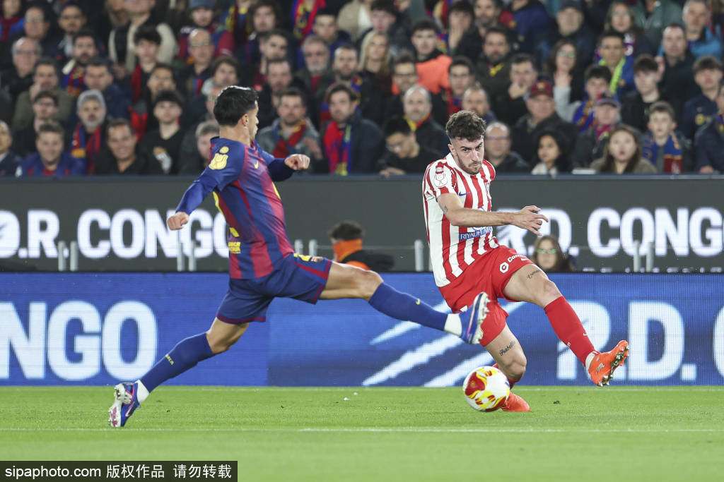 拉波尔塔:从现在起巴萨将无人能挡 梅西值得拥有雕像